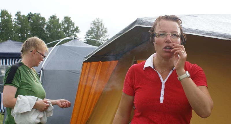 x_Folks_after_some_summer_rain_b