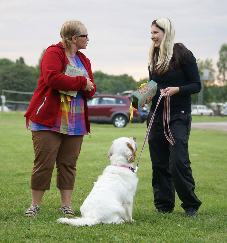 SWEClubShow2012_2a_Brenda_obedience_qd