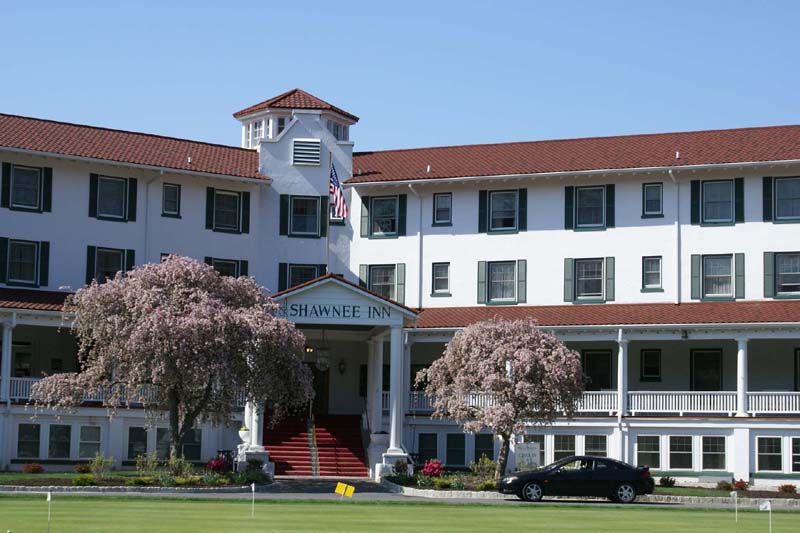 aa_Hotel_Shawnee_Inn_c