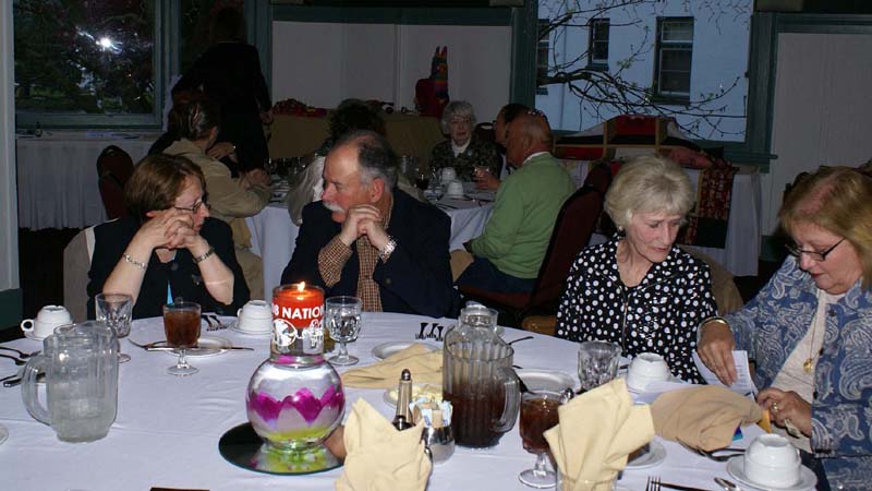 t_Banquet_Karen_Steve_Helen_b