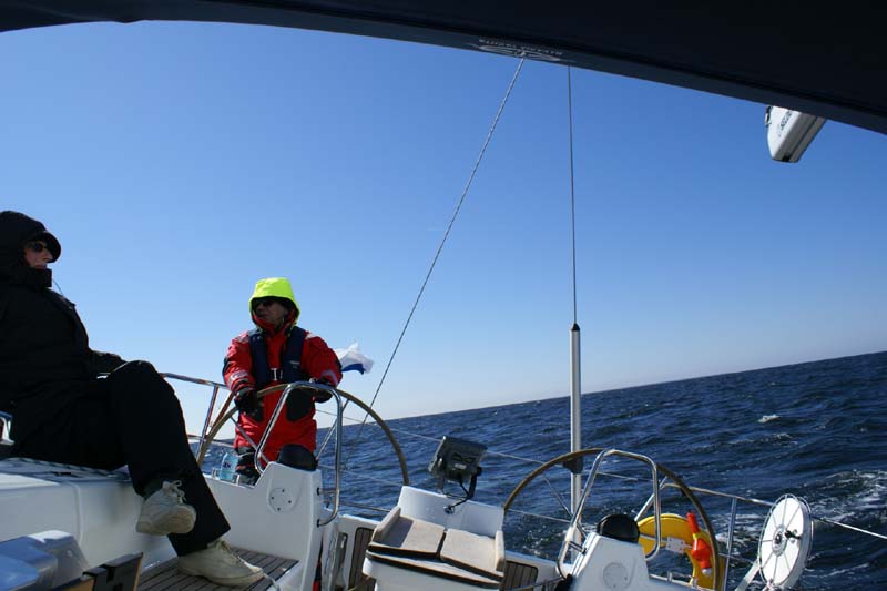 Erica's_first_sailing_b_Ralf_Jorma_b