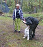 Keke_getting_ready_for_flushing_28Aug2010_b