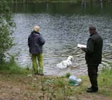 Keke_water_retrieving_28Aug2010_c