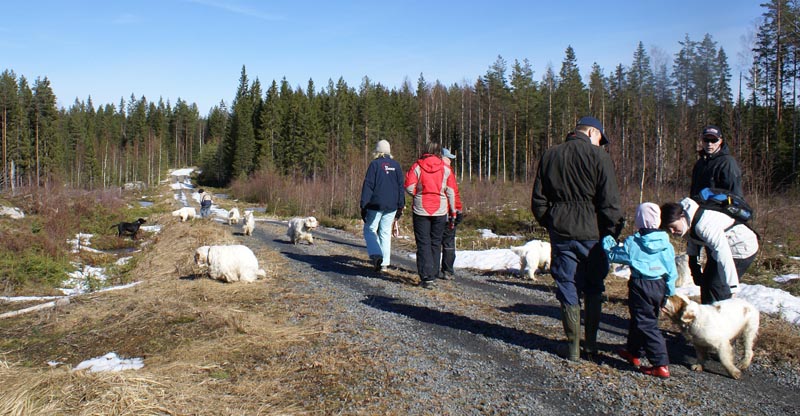 Group_of_SpiceTwices_31March2007_b